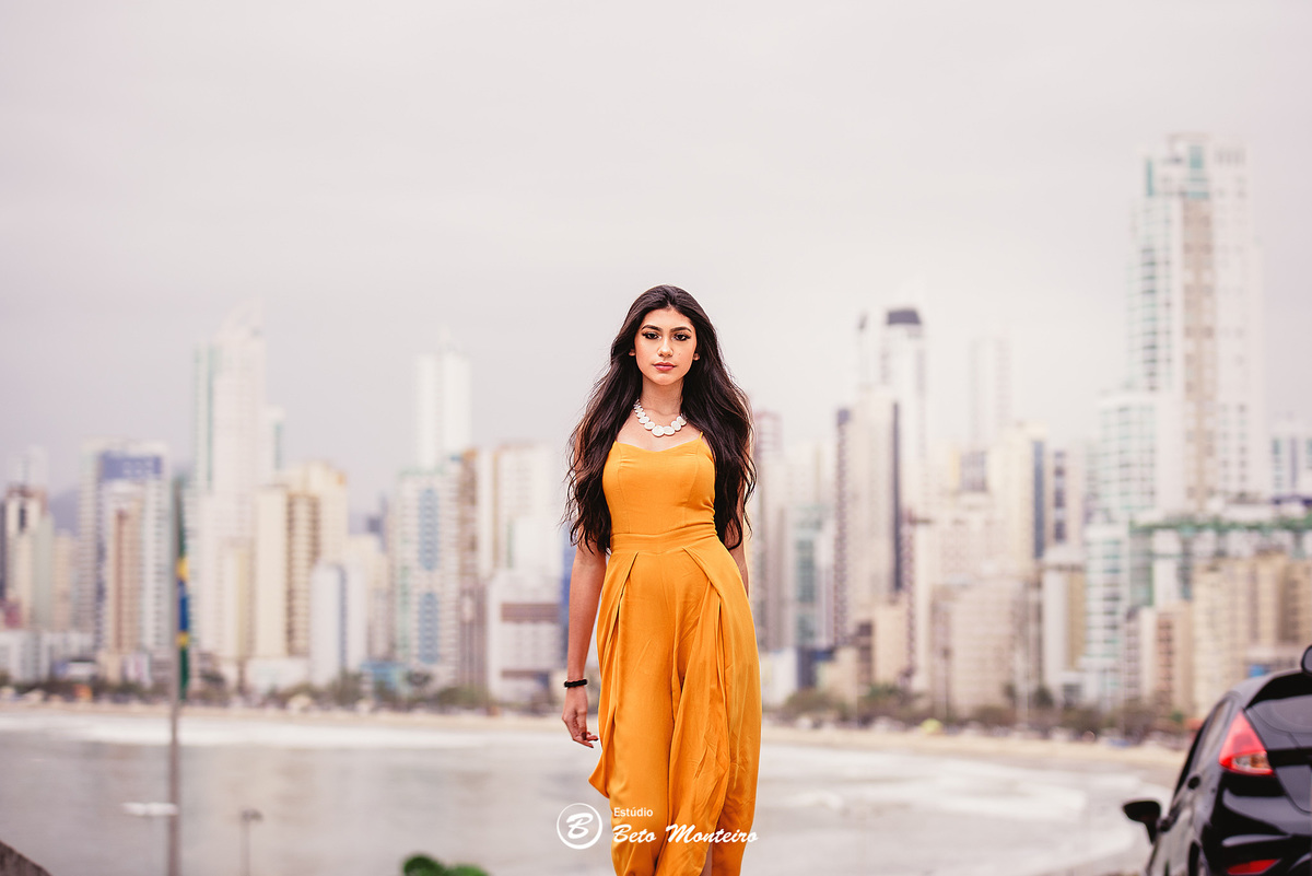 Aniversário de 15 anos - Foto e Filmagem - Debutante - Estúdio Beto Monteiro - Curitiba - fotografo de 15 anos - sessao de fotos - book de fotos - book de 15 anos - fotografo - giulia henning - simone henning - familia - BC - Balneario Camboriu - porshe