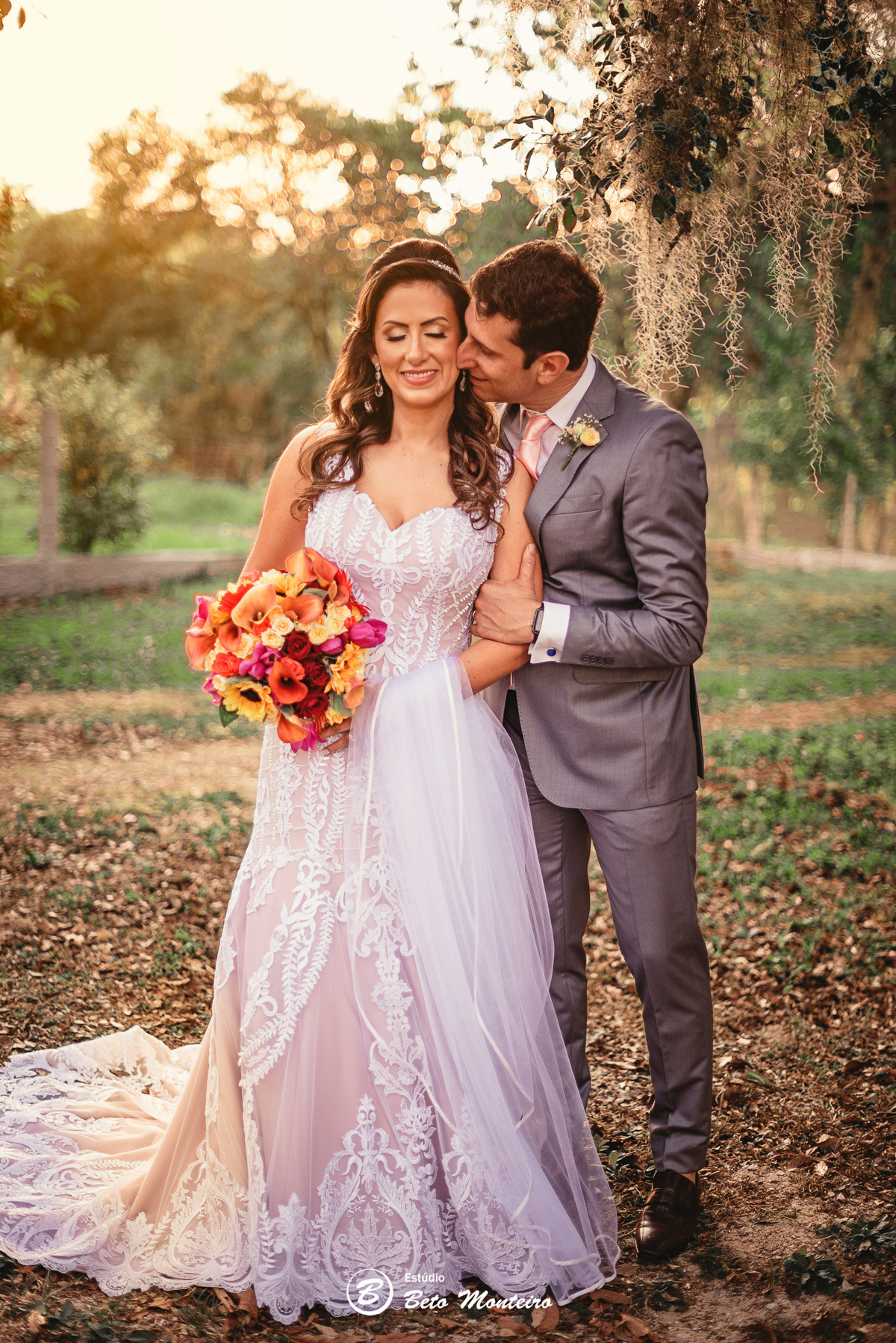 fotografo de casamento - videos de casamento - filmagem - casamento - cinegrafista - filmmaker - wedding - produtora - curitiba - estudio beto monteiro - casal - pre wedding - Tatiane e Michel - Bella Vite - Sol Cerimonialista - Flor de angelina