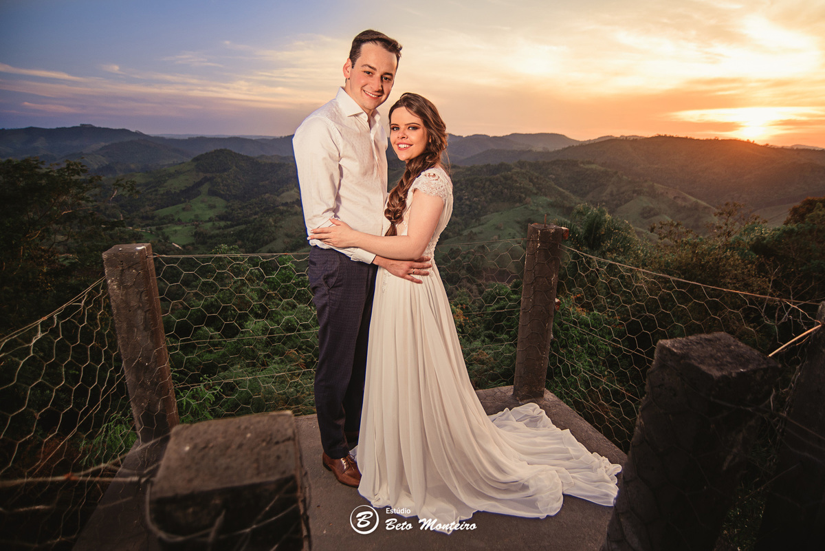 fotografo de casamento - videos de casamento - filmagem - casamento - cinegrafista - filmmaker - wedding - produtora - curitiba - estudio beto monteiro - casal - pre wedding - Thaynara e Demerval - Ribeirão das Flores - vestido com manga - castro