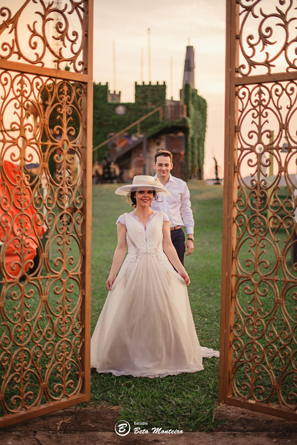 fotografo de casamento - videos de casamento - filmagem - casamento - cinegrafista - filmmaker - wedding - produtora - curitiba - estudio beto monteiro - casal - pre wedding - Thaynara e Demerval - Ribeirão das Flores - vestido com manga - castro