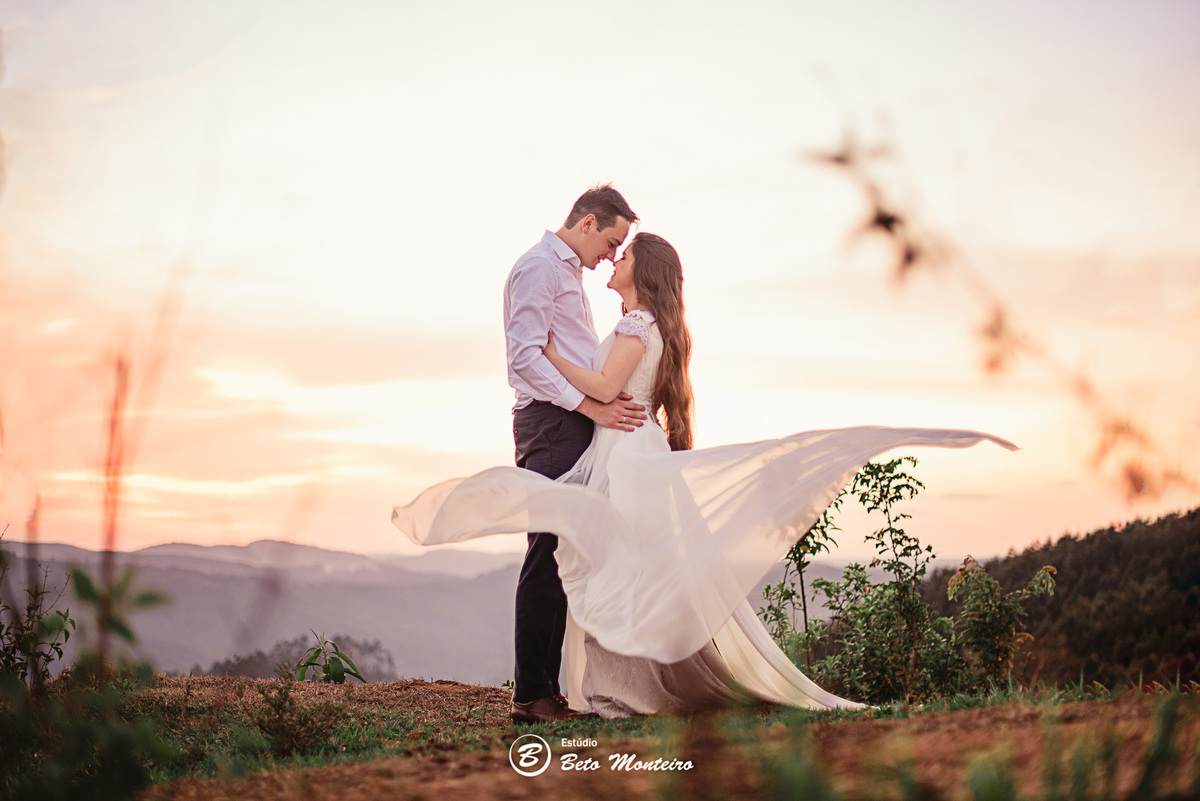 fotografo de casamento - videos de casamento - filmagem - casamento - cinegrafista - filmmaker - wedding - produtora - curitiba - estudio beto monteiro - casal - pre wedding - Thaynara e Demerval - Ribeirão das Flores - vestido com manga - castro