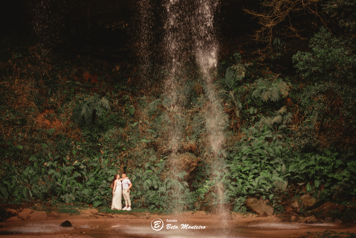 fotografo de casamento - videos de casamento - filmagem - casamento - cinegrafista - filmmaker - wedding - produtora - curitiba - estudio beto monteiro - casal - pre wedding - Ana Paula e Matheus - Palmeira - Espaço do Campo - Puruna - Estrada - Cachoeira