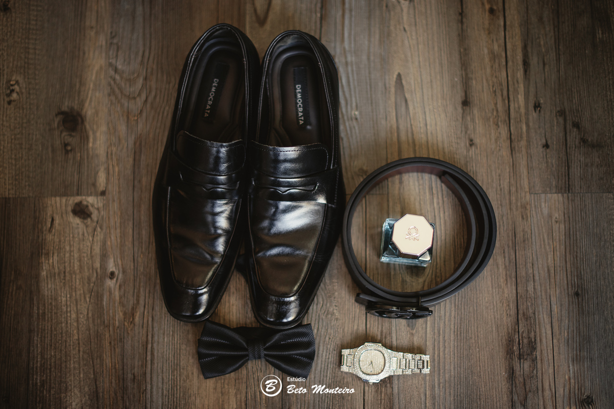 fotografo de casamento - videos de casamento - filmagem - casamento - cinegrafista - filmmaker - wedding - produtora - curitiba - estudio beto monteiro - casal - pre wedding - ana e matheus - le rechaud - first look - noiva se maquiando -