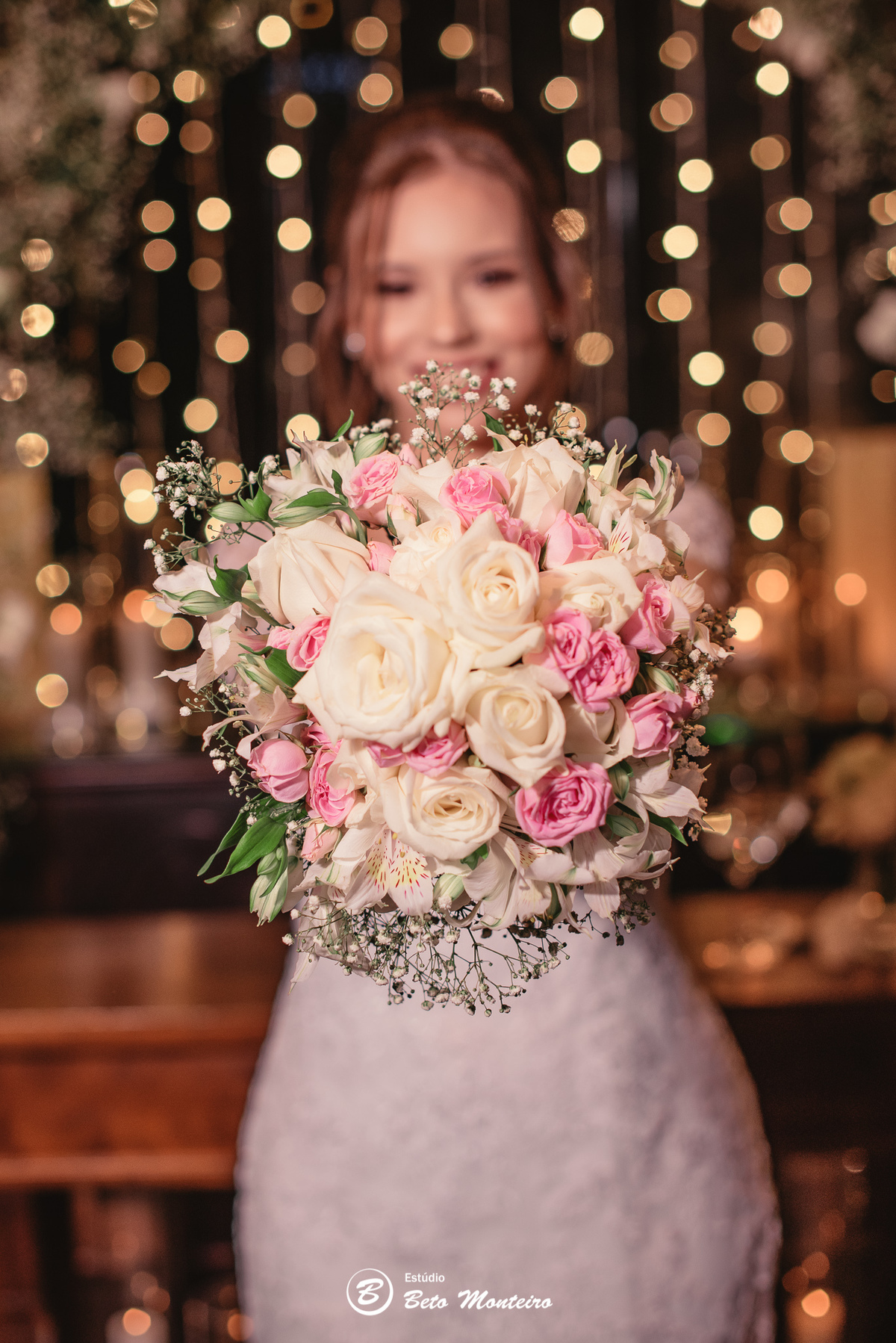 fotografo de casamento - videos de casamento - filmagem - casamento - cinegrafista - filmmaker - wedding - produtora - curitiba - estudio beto monteiro - casal - pre wedding - ana e matheus - le rechaud - first look - noiva se maquiando -