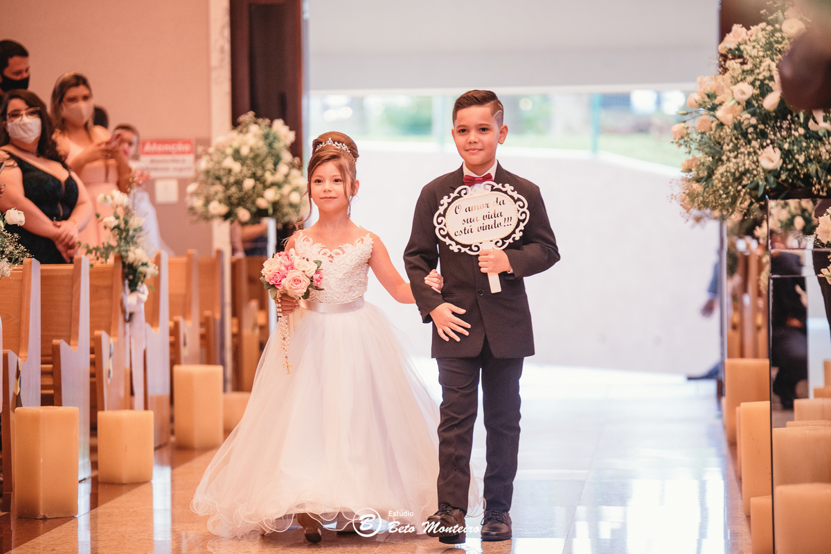 fotografo de casamento - videos de casamento - filmagem - casamento - cinegrafista - filmmaker - wedding - produtora - curitiba - estudio beto monteiro - casal - pre wedding - Jady e Daniel - Santuário São Francisco de Assis - Sal e Brasa - Curitiba