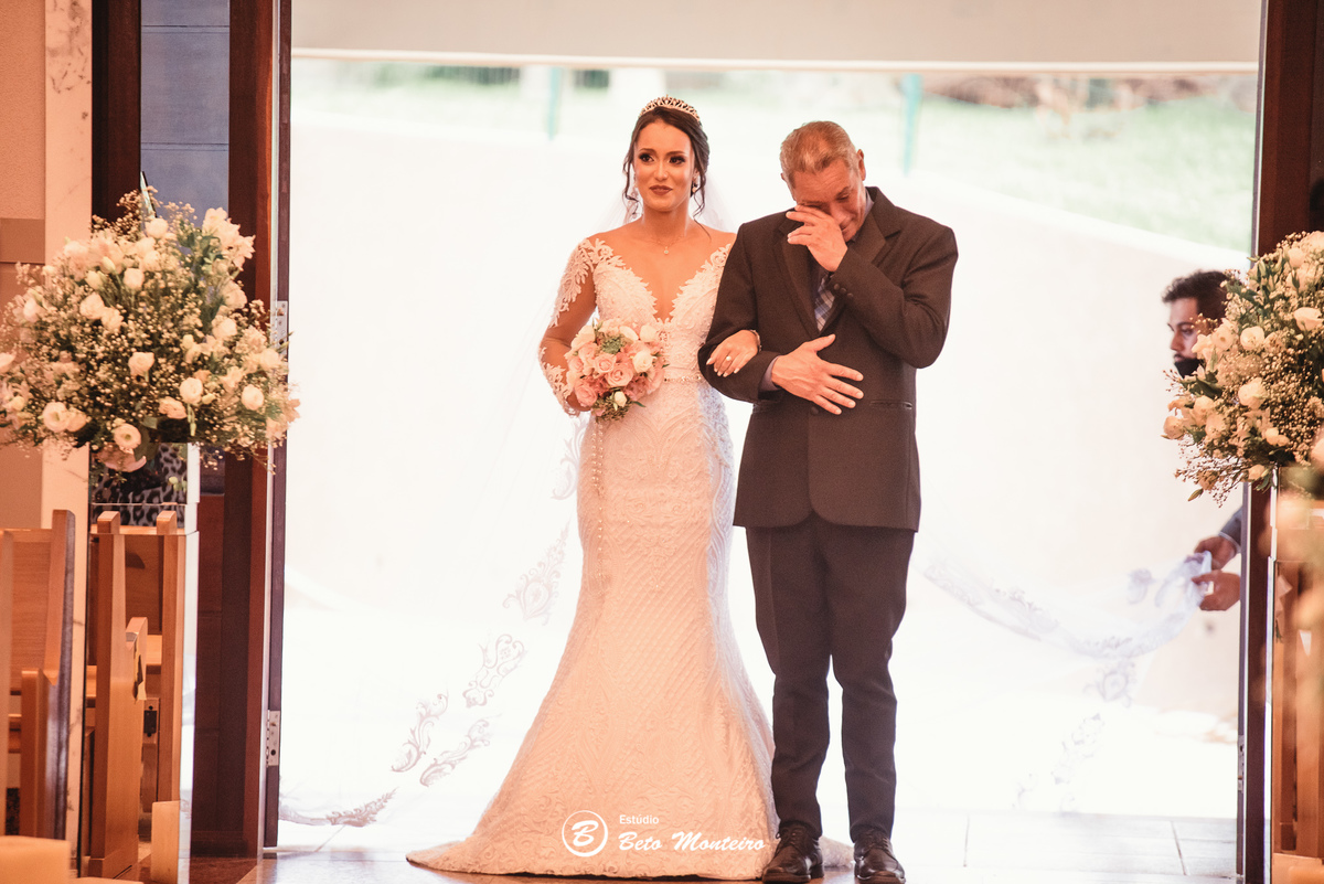 fotografo de casamento - videos de casamento - filmagem - casamento - cinegrafista - filmmaker - wedding - produtora - curitiba - estudio beto monteiro - casal - pre wedding - Jady e Daniel - Santuário São Francisco de Assis - Sal e Brasa - Curitiba