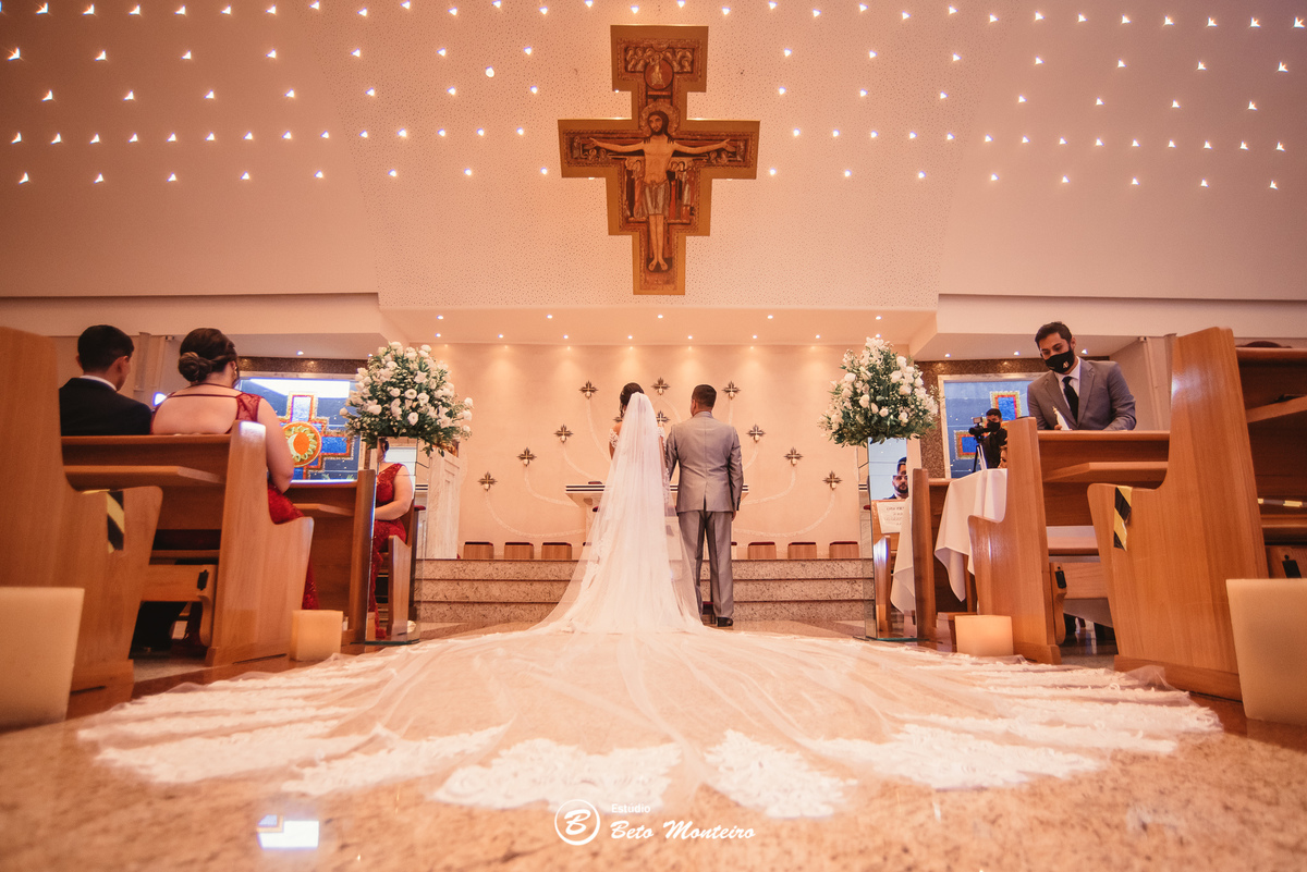 fotografo de casamento - videos de casamento - filmagem - casamento - cinegrafista - filmmaker - wedding - produtora - curitiba - estudio beto monteiro - casal - pre wedding - Jady e Daniel - Santuário São Francisco de Assis - Sal e Brasa - Curitiba