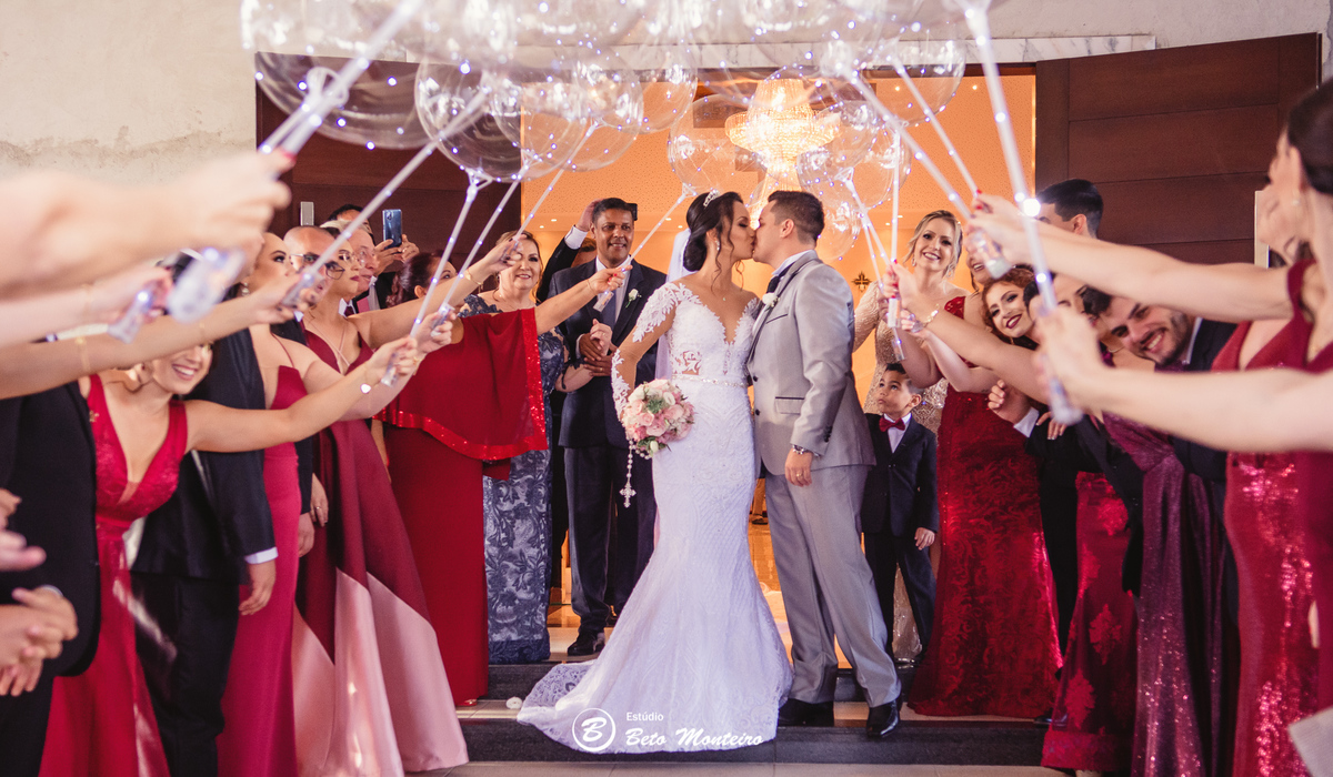 fotografo de casamento - videos de casamento - filmagem - casamento - cinegrafista - filmmaker - wedding - produtora - curitiba - estudio beto monteiro - casal - pre wedding - Jady e Daniel - Santuário São Francisco de Assis - Sal e Brasa - Curitiba