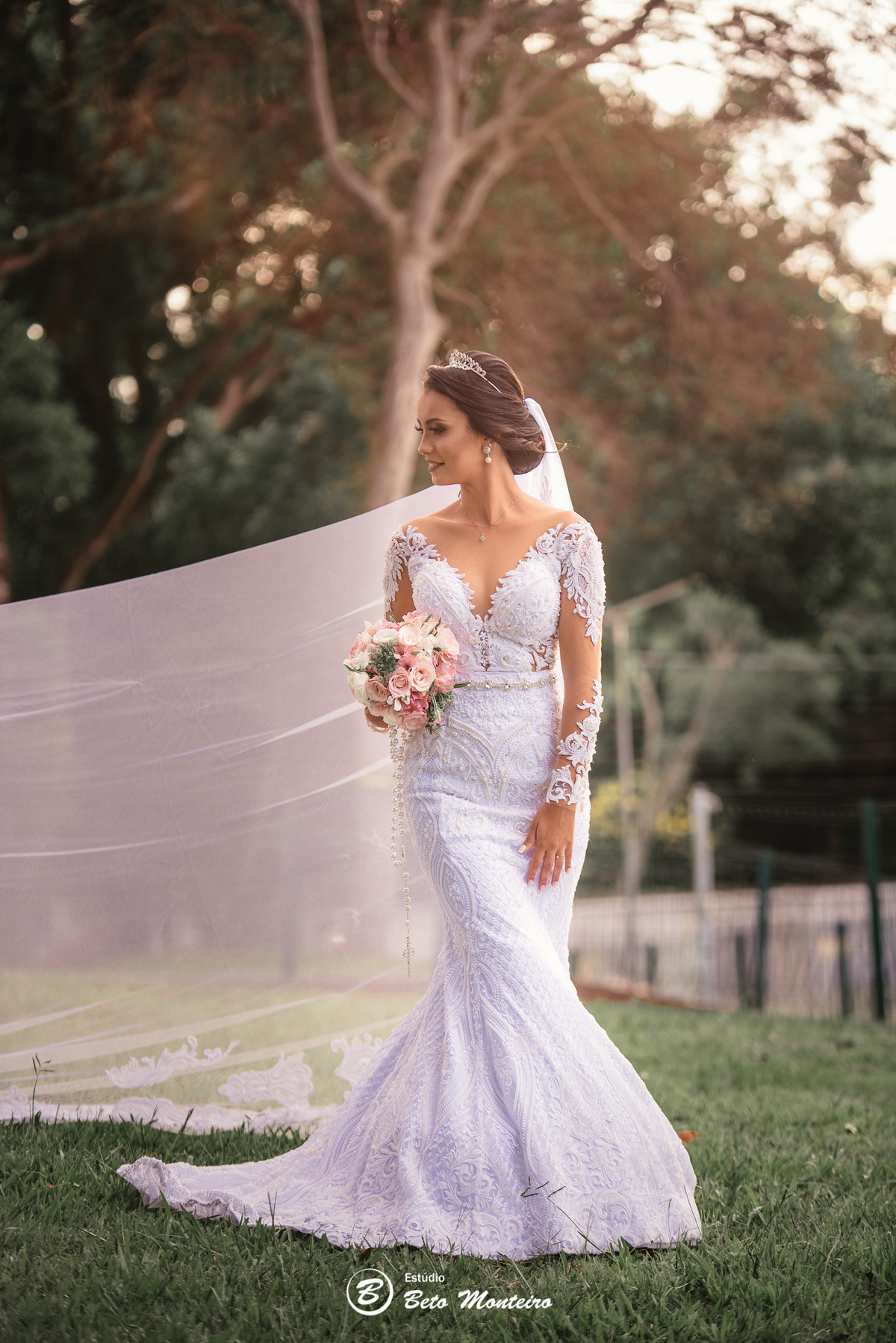fotografo de casamento - videos de casamento - filmagem - casamento - cinegrafista - filmmaker - wedding - produtora - curitiba - estudio beto monteiro - casal - pre wedding - Jady e Daniel - Santuário São Francisco de Assis - Sal e Brasa - Curitiba