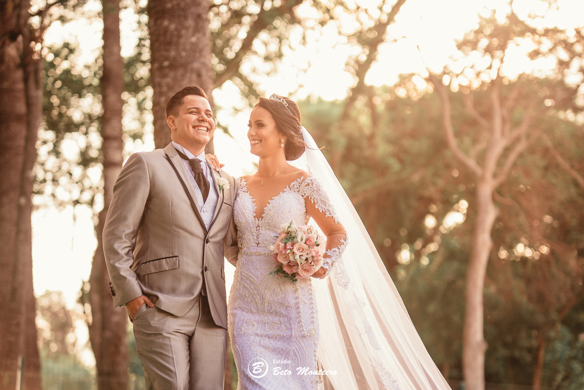 fotografo de casamento - videos de casamento - filmagem - casamento - cinegrafista - filmmaker - wedding - produtora - curitiba - estudio beto monteiro - casal - pre wedding - Jady e Daniel - Santuário São Francisco de Assis - Sal e Brasa - Curitiba