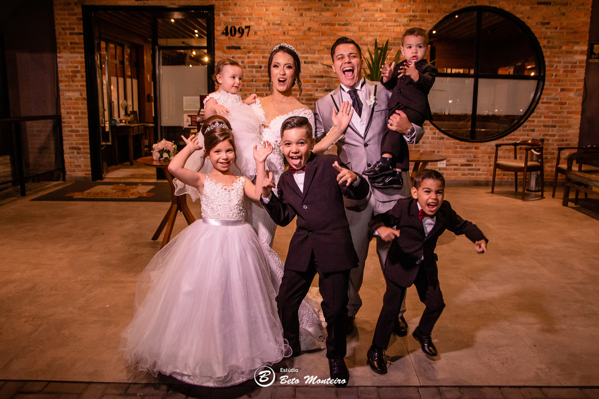 fotografo de casamento - videos de casamento - filmagem - casamento - cinegrafista - filmmaker - wedding - produtora - curitiba - estudio beto monteiro - casal - pre wedding - Jady e Daniel - Santuário São Francisco de Assis - Sal e Brasa - Curitiba