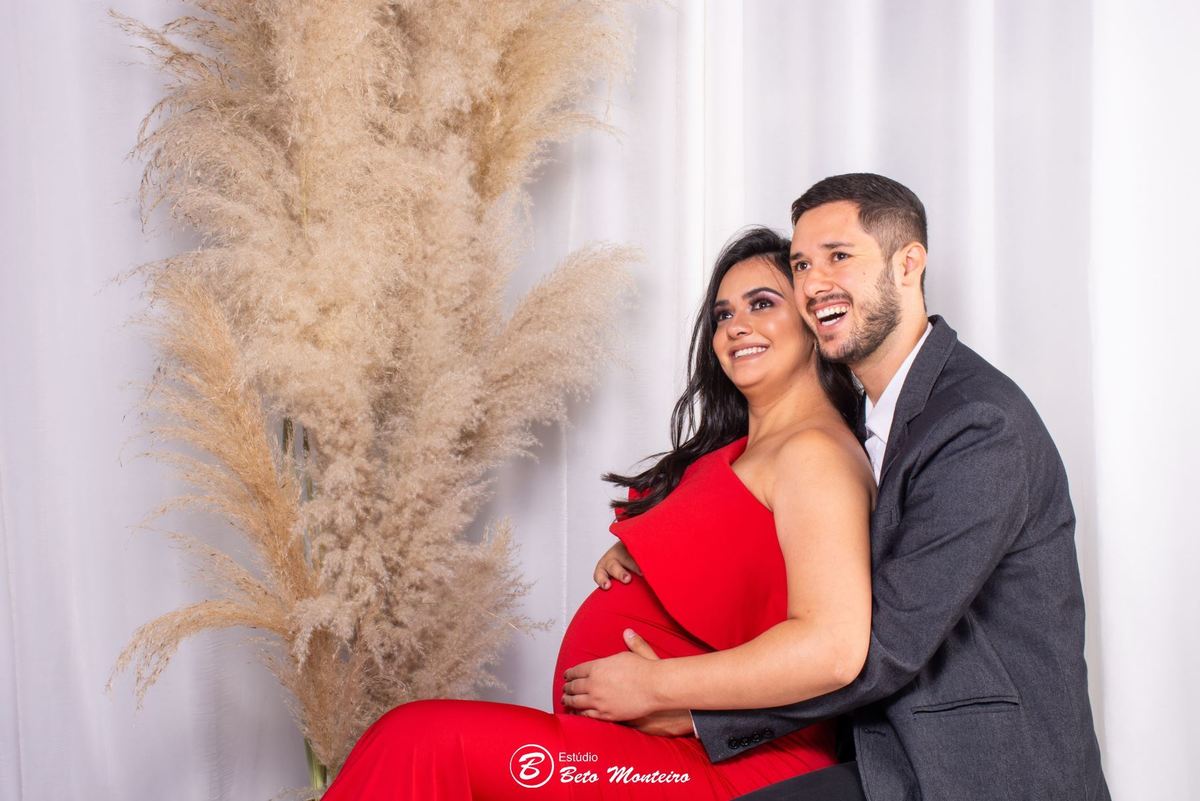 Book Gestante e Familia em Curitiba - Book de gestante em estúdio - ensaio de gestante - book em estúdio - sessão fotográfica - Grávida - Gestação - Estudio Beto Monteiro - Glauciane - Glau - Rodrigo - Maya - Maitê