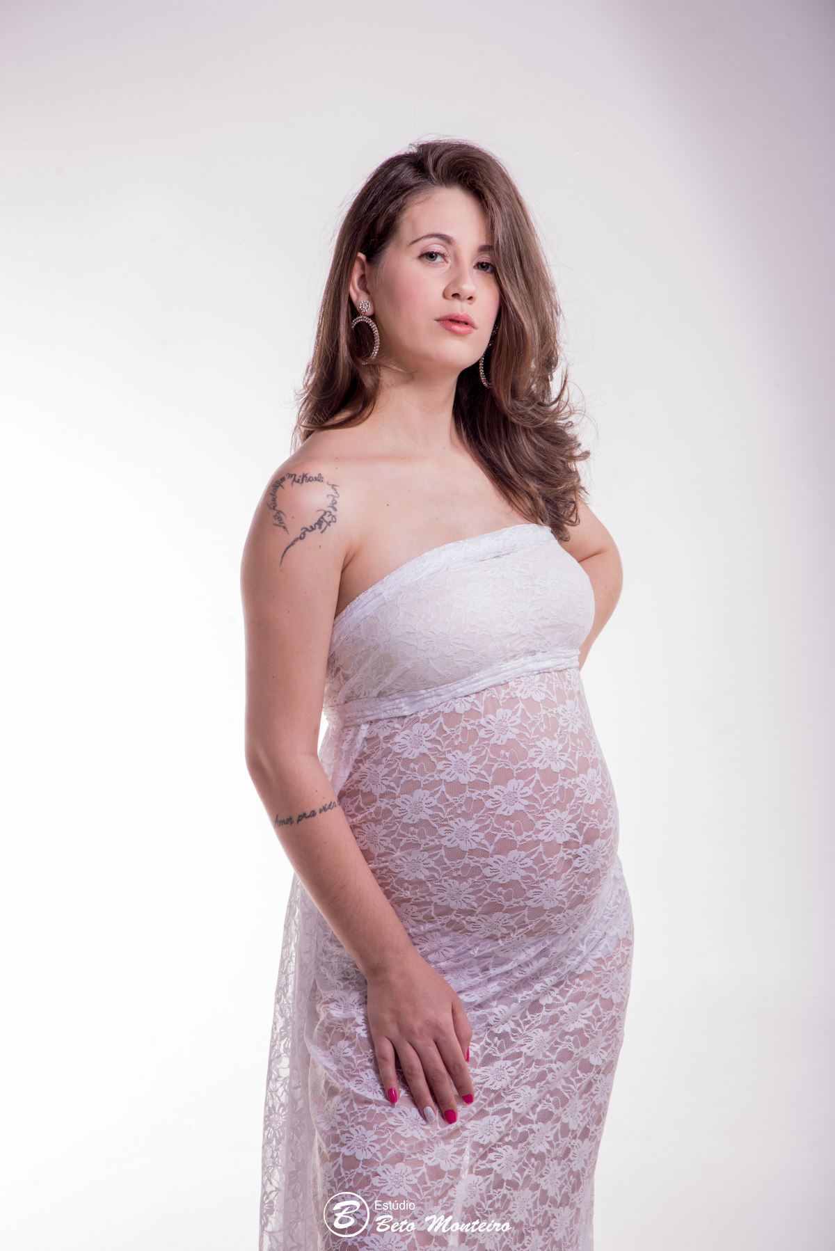 Book Gestante e Familia em Curitiba - Book de gestante em estúdio - ensaio de gestante - book em estúdio - sessão fotográfica - Grávida - Gestação - Estudio Beto Monteiro - Milena - Elza - Elza Hadassa