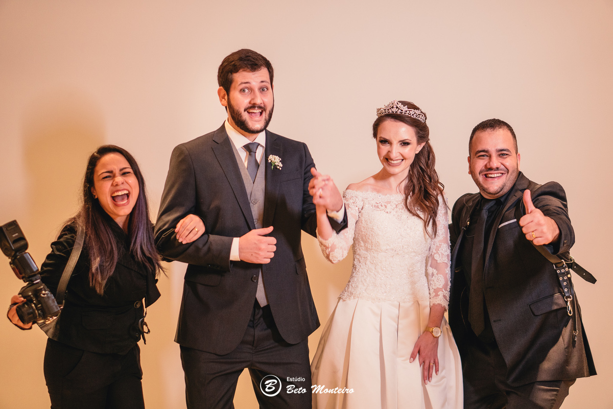 fotografo de casamento - videos de casamento - filmagem - casamento - cinegrafista - filmmaker - wedding - produtora - curitiba - estudio beto monteiro - casal - pre wedding - Isabele e Roberto - Igreja Adventista - Curitiba