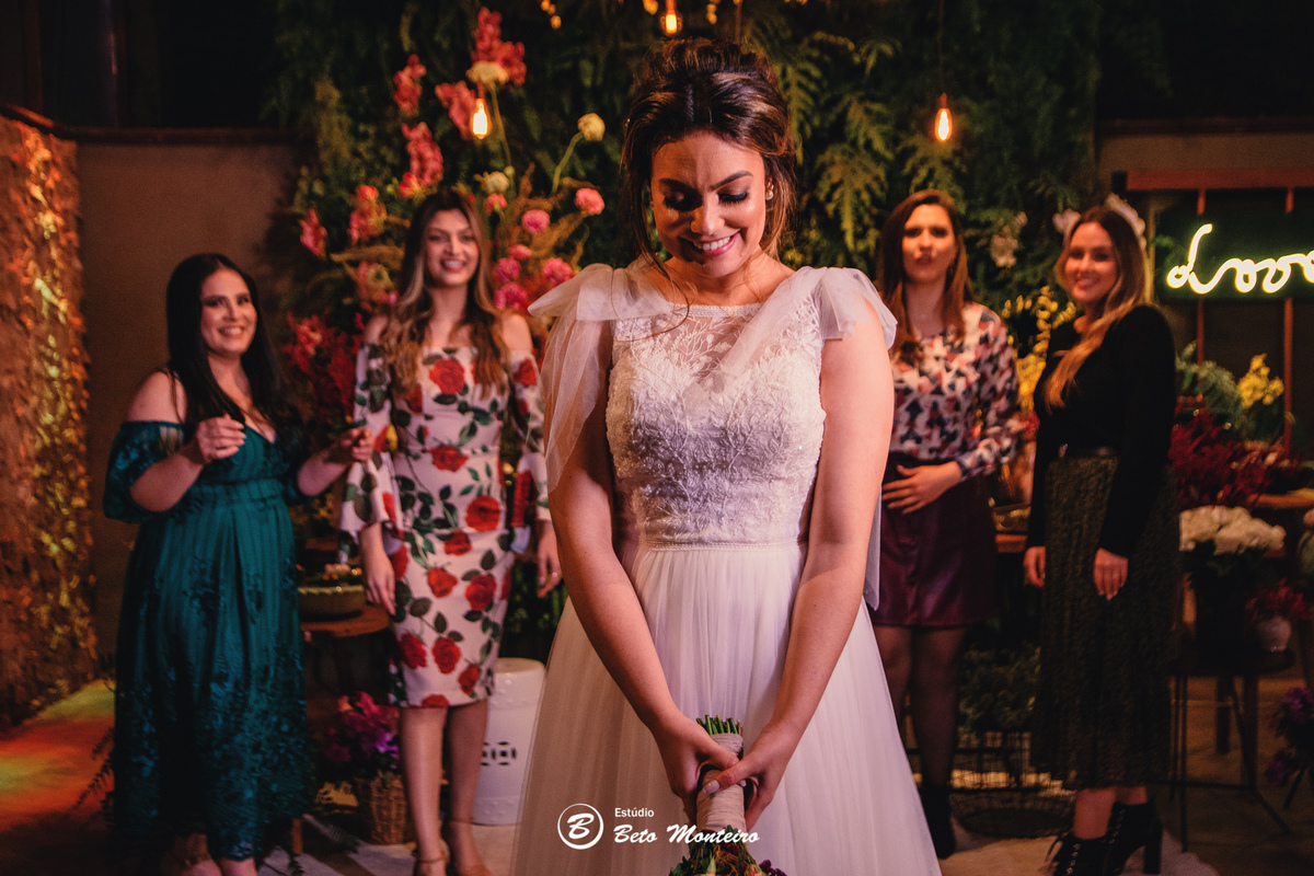 fotografo de casamento - videos de casamento - filmagem - casamento - cinegrafista - filmmaker - wedding - produtora - curitiba - estudio beto monteiro - casal - pre wedding - Renata e Silas - Ar livre - casamento civil - chacara do rocio - decoração