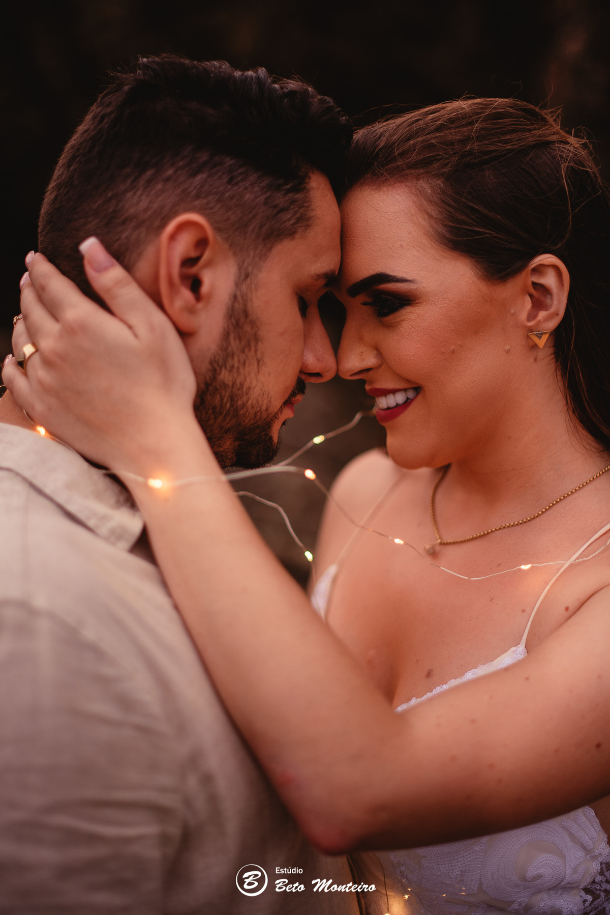 fotografo de casamento - videos de casamento - filmagem - casamento - cinegrafista - filmmaker - wedding - produtora - curitiba - estudio beto monteiro - casal - pre wedding - milena e anderson - sao chico francisco do sul - praia - dunas - morro