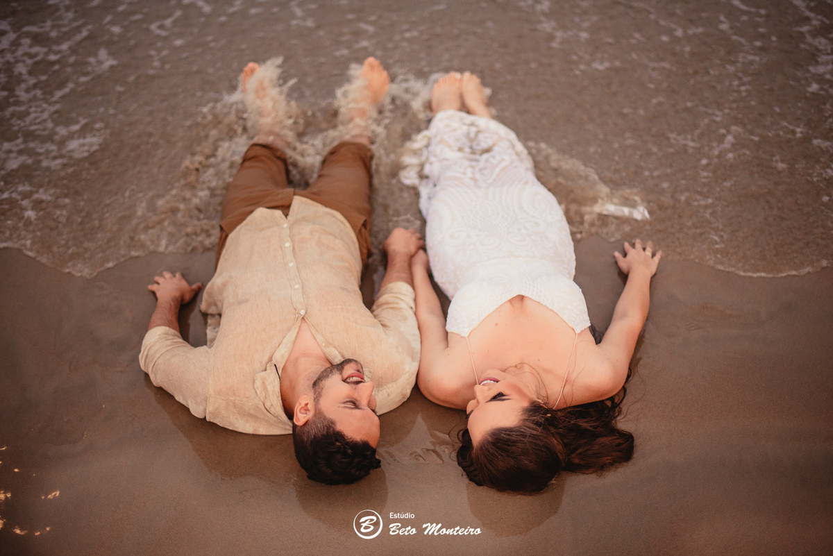 fotografo de casamento - videos de casamento - filmagem - casamento - cinegrafista - filmmaker - wedding - produtora - curitiba - estudio beto monteiro - casal - pre wedding - milena e anderson - sao chico francisco do sul - praia - dunas - morro