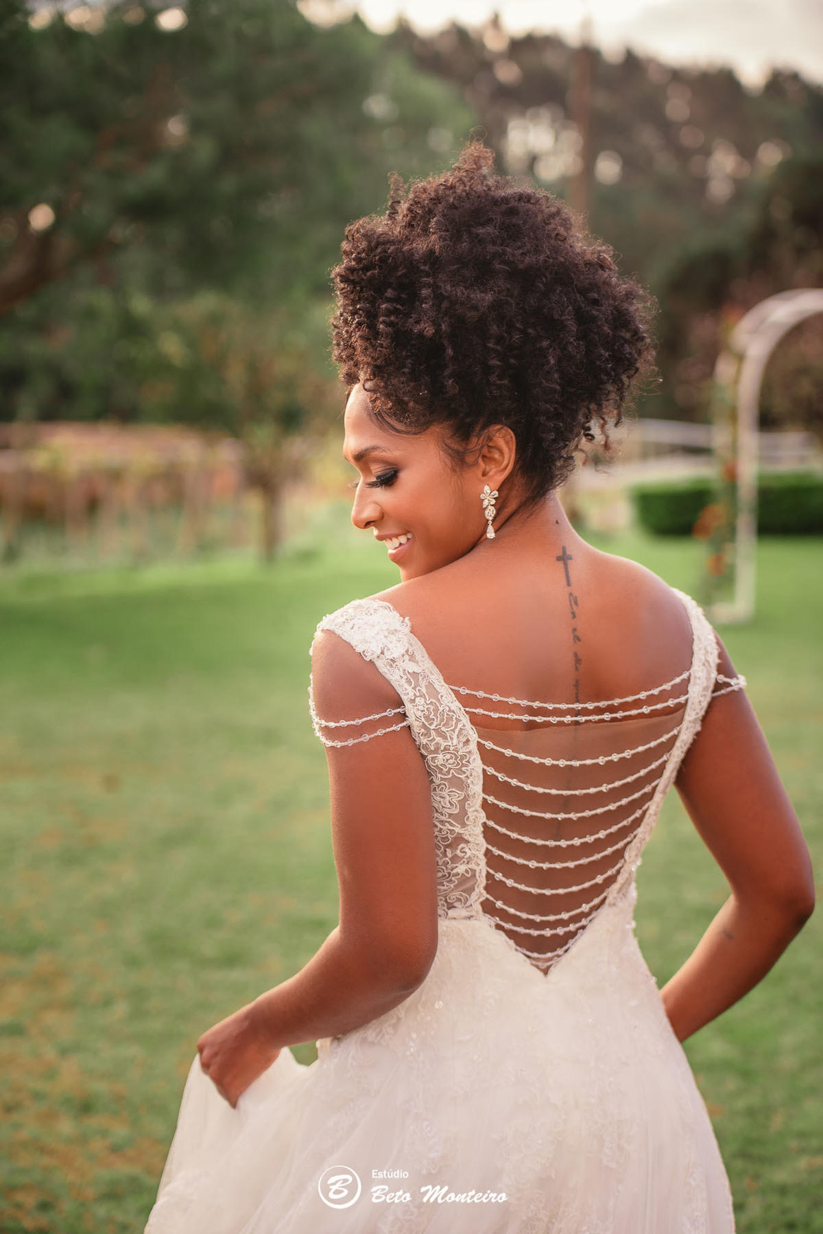 fotografo de casamento - videos de casamento - filmagem - casamento - cinegrafista - filmmaker - wedding - produtora - curitiba - estudio beto monteiro - casal - pre wedding - editorial - chacara sentinela - impacto noivas - vestido