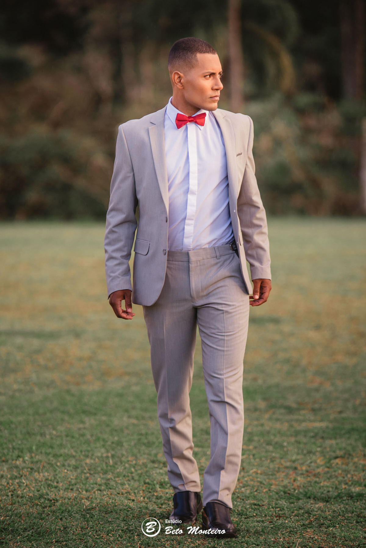 fotografo de casamento - videos de casamento - filmagem - casamento - cinegrafista - filmmaker - wedding - produtora - curitiba - estudio beto monteiro - casal - pre wedding - editorial - chacara sentinela - impacto noivas - vestido