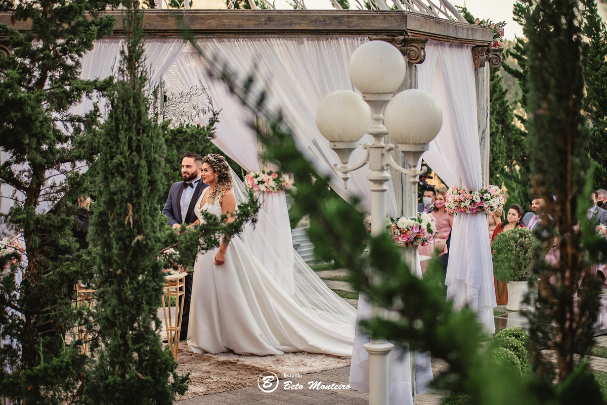 fotografo de casamento - videos de casamento - filmagem - casamento - cinegrafista - filmmaker - wedding - produtora - curitiba - estudio beto monteiro - casal - pre wedding - castello reale - raquel e adilson - sol cerimonial