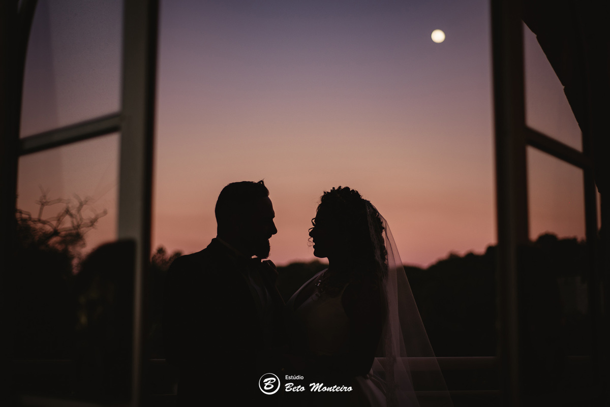 fotografo de casamento - videos de casamento - filmagem - casamento - cinegrafista - filmmaker - wedding - produtora - curitiba - estudio beto monteiro - casal - pre wedding - castello reale - raquel e adilson - sol cerimonial
