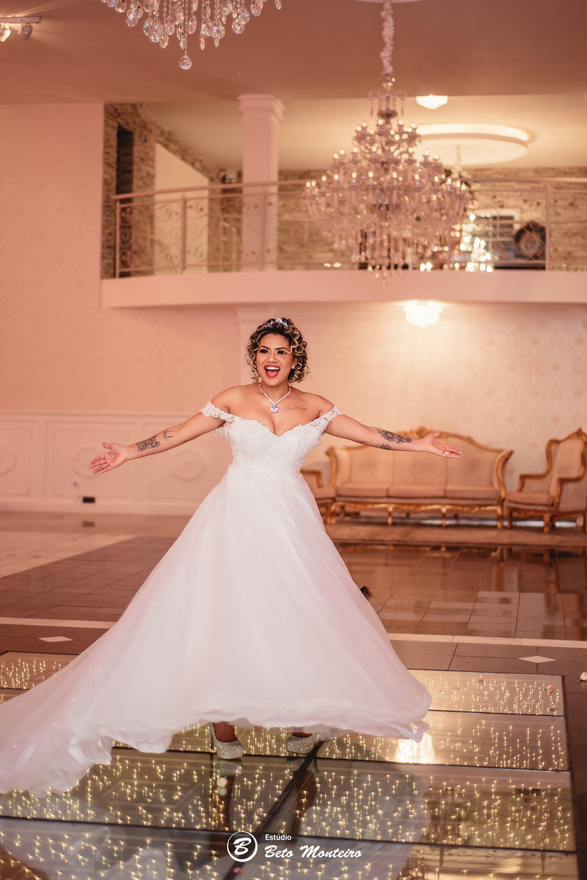fotografo de casamento - videos de casamento - filmagem - casamento - cinegrafista - filmmaker - wedding - produtora - curitiba - estudio beto monteiro - casal - pre wedding - castello reale - raquel e adilson - sol cerimonial