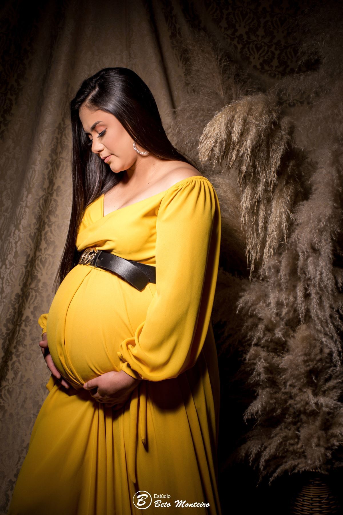 Book Gestante e Família em Curitiba - Book de gestante em estúdio - ensaio de gestante - book em estúdio - sessão fotográfica - Grávida - Gestação - Estudio Beto Monteiro - Juliana - Caio - Caio Eduardo