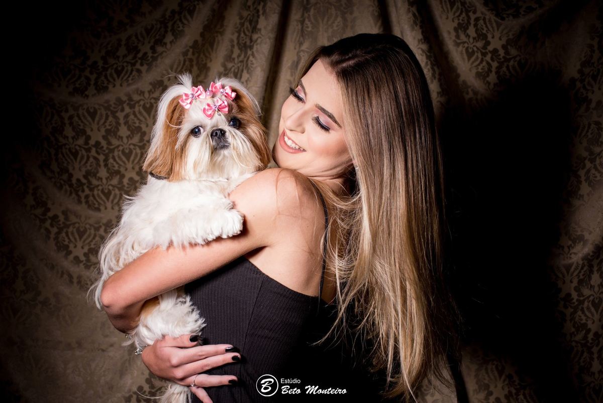 Aniversário de 15 anos - Foto e Filmagem - Debutante - Estúdio Beto Monteiro - Curitiba - fotografo de 15 anos - sessao de fotos - book de fotos - book de 15 anos - book de 15 anos em estúdio - fotografo - Juliane - book dos 15 - estúdio - fotógrafa
