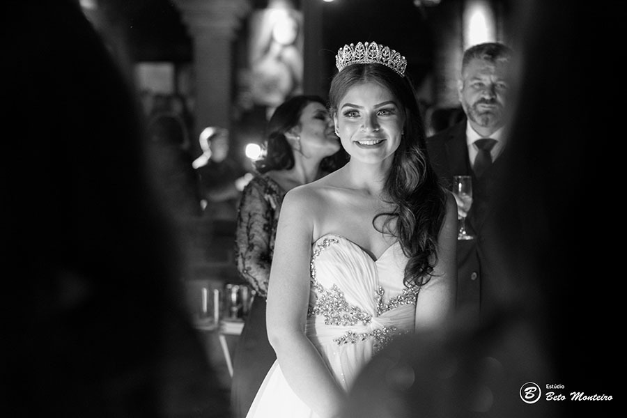 Aniversário de 15 anos - Cobertura fotografica - Cobertura de filmagem - Foto e Filmagem de 15 anos - Debutante - Estúdio Beto Monteiro - Curitiba