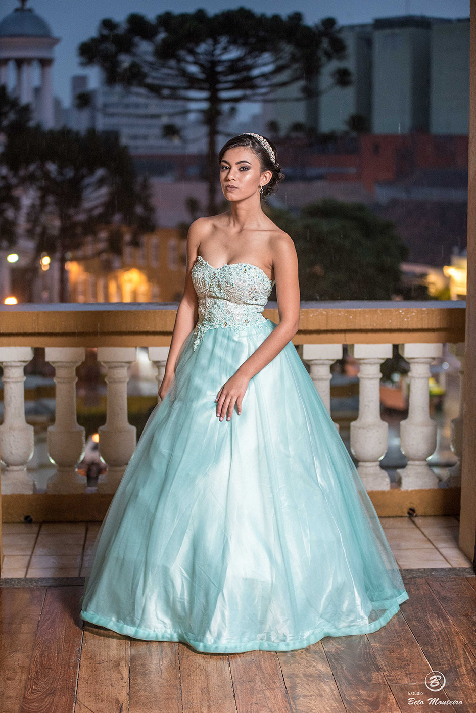 Aniversário de 15 anos - Cobertura fotografica - Cobertura de filmagem - Foto e Filmagem de 15 anos - Debutante - Estúdio Beto Monteiro - Curitiba