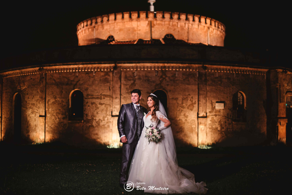 fotografo de casamento - videos de casamento - filmagem - casamento - cinegrafista - filmmaker - wedding - produtora - curitiba - estudio beto monteiro - casal - pre wedding - beatriz e marcos - Igreja Bom Jesus do Cabral - Indra Catering - CA eventos