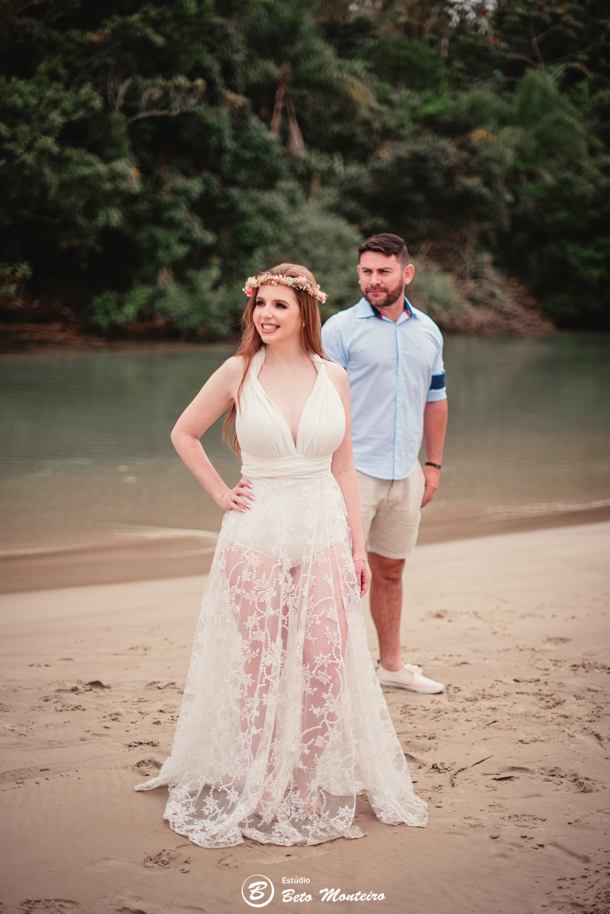 fotografo de casamento - videos de casamento - filmagem - casamento - cinegrafista - filmmaker - wedding - produtora - curitiba - estudio beto monteiro - casal - pre wedding - camila e toni - bombinhas - pet - cachorrinho - praia - mar - vestido branco