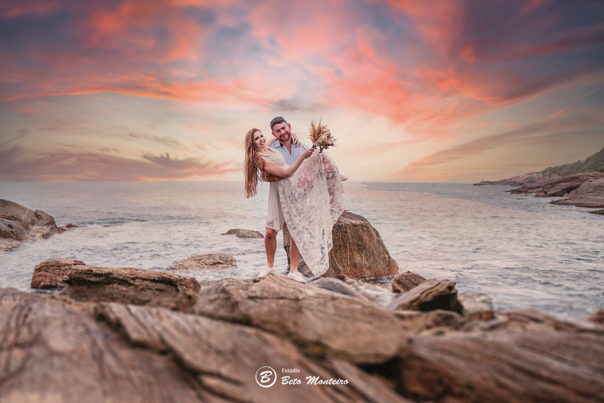 fotografo de casamento - videos de casamento - filmagem - casamento - cinegrafista - filmmaker - wedding - produtora - curitiba - estudio beto monteiro - casal - pre wedding - camila e toni - bombinhas - pet - cachorrinho - praia - mar - vestido branco