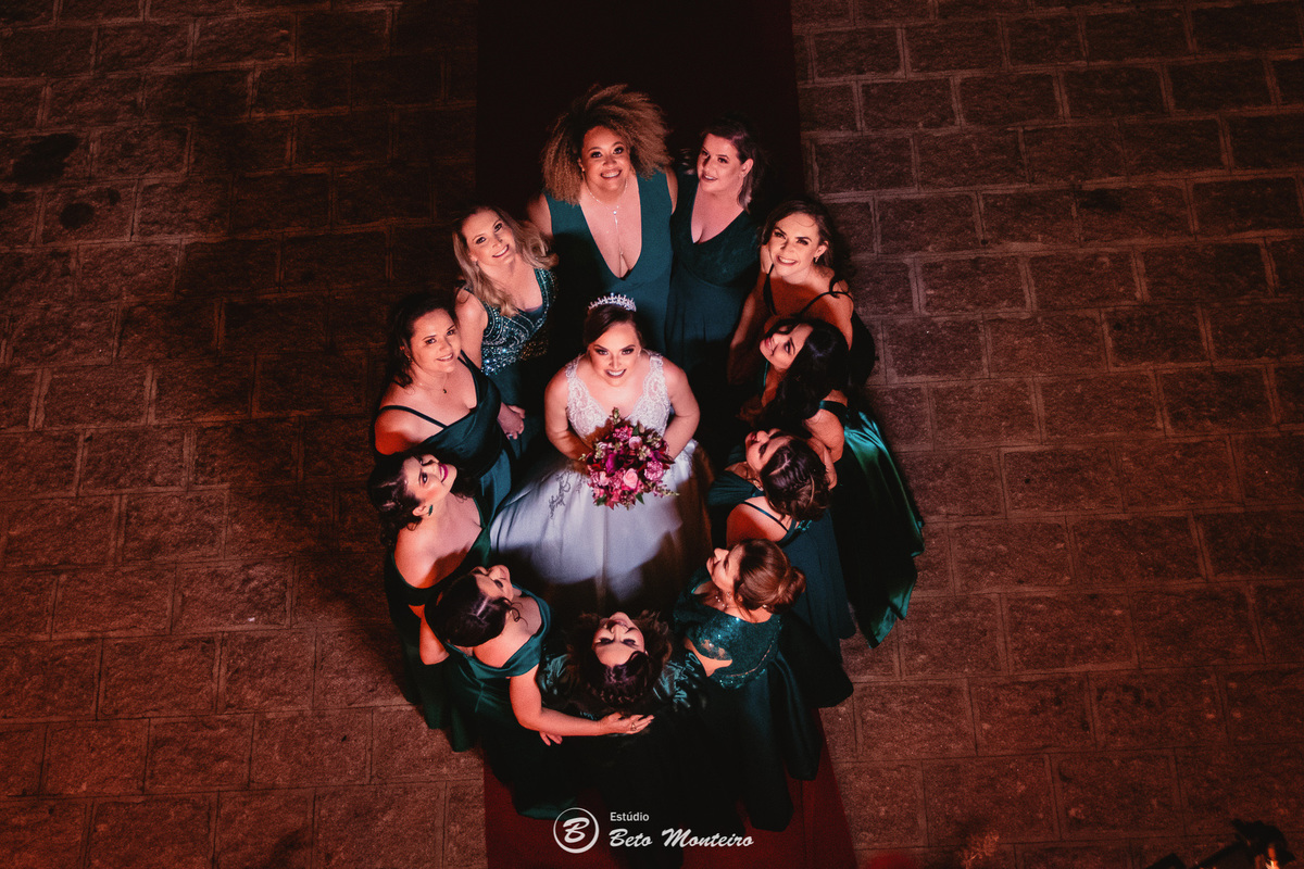 fotografo de casamento - videos de casamento - filmagem - casamento - cinegrafista - filmmaker - wedding - produtora - curitiba - estudio beto monteiro - casal - pre wedding - millena e anderson - garibaldi - catedral - melissa campano - mari cerimonial
