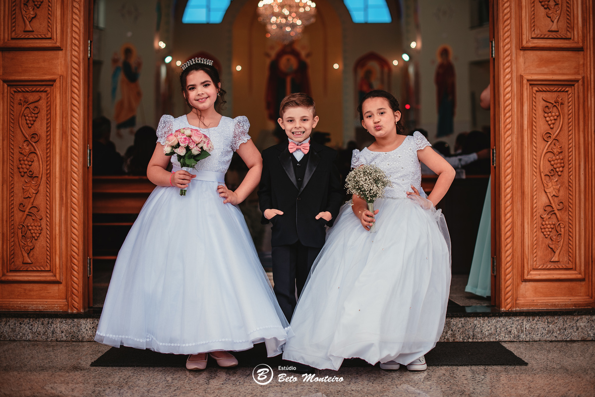 fotografo de casamento - videos de casamento - filmagem - casamento - cinegrafista - filmmaker - wedding - produtora - curitiba - estudio beto monteiro - casal - pre wedding - franciele e jefferson - fran - chacara ienkot - igreja ucraniana - pamela dell