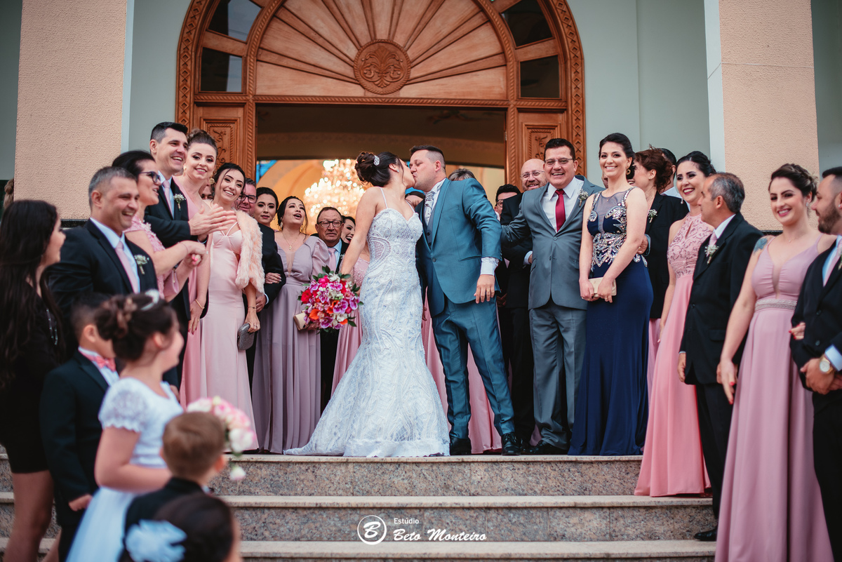 fotografo de casamento - videos de casamento - filmagem - casamento - cinegrafista - filmmaker - wedding - produtora - curitiba - estudio beto monteiro - casal - pre wedding - franciele e jefferson - fran - chacara ienkot - igreja ucraniana - pamela dell