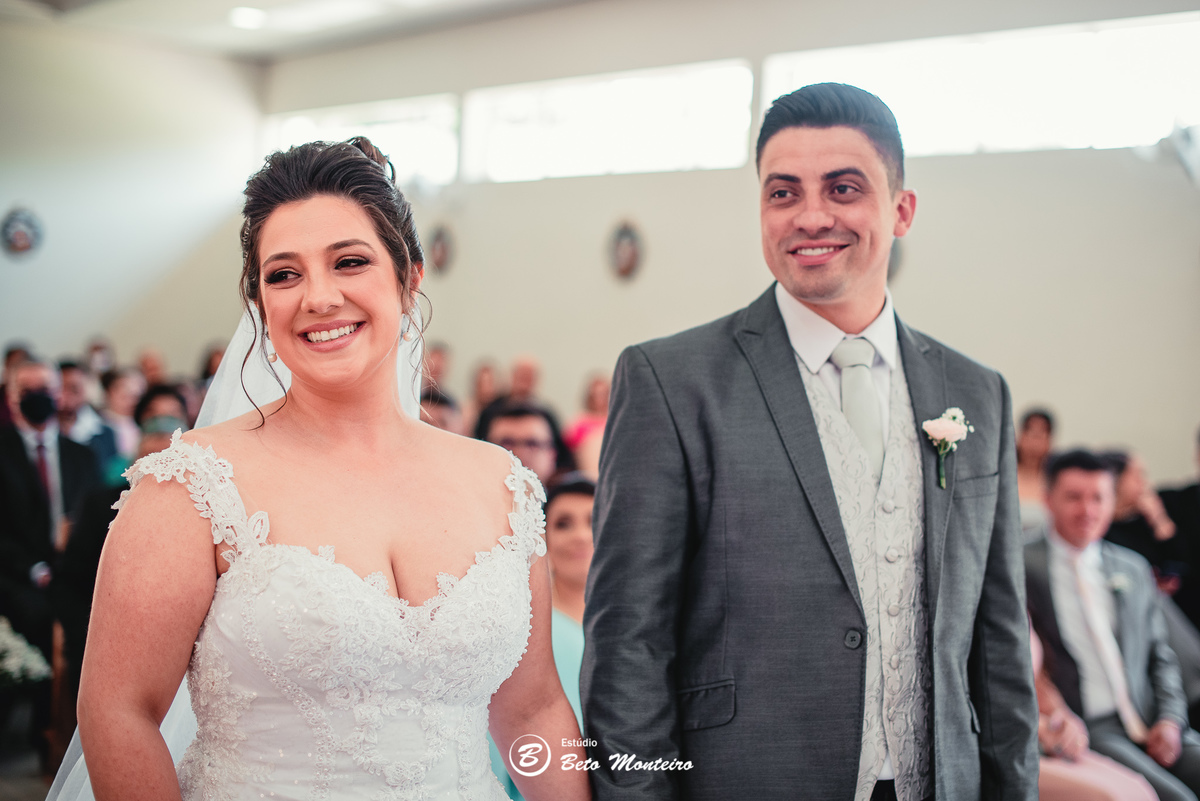 fotografo de casamento - videos de casamento - filmagem - casamento - cinegrafista - filmmaker - wedding - produtora - curitiba - estudio beto monteiro - casal - pre wedding - estephany e jefferson - chacara do rocio - tim tim - igreja sao francisco xavie