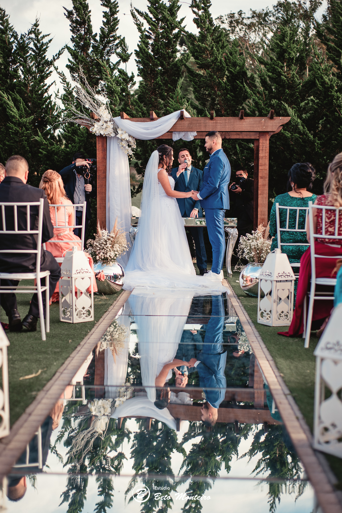 fotografo de casamento - videos de casamento - filmagem - casamento - cinegrafista - filmmaker - wedding - produtora - curitiba - estudio beto monteiro - casal - pre wedding - hellen e kawe - spazio nichele - manu torrecillas