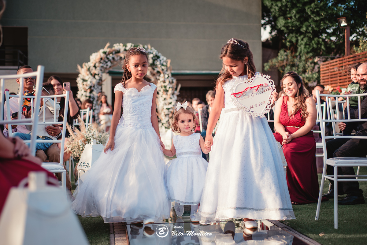fotografo de casamento - videos de casamento - filmagem - casamento - cinegrafista - filmmaker - wedding - produtora - curitiba - estudio beto monteiro - casal - pre wedding - hellen e kawe - spazio nichele - manu torrecillas