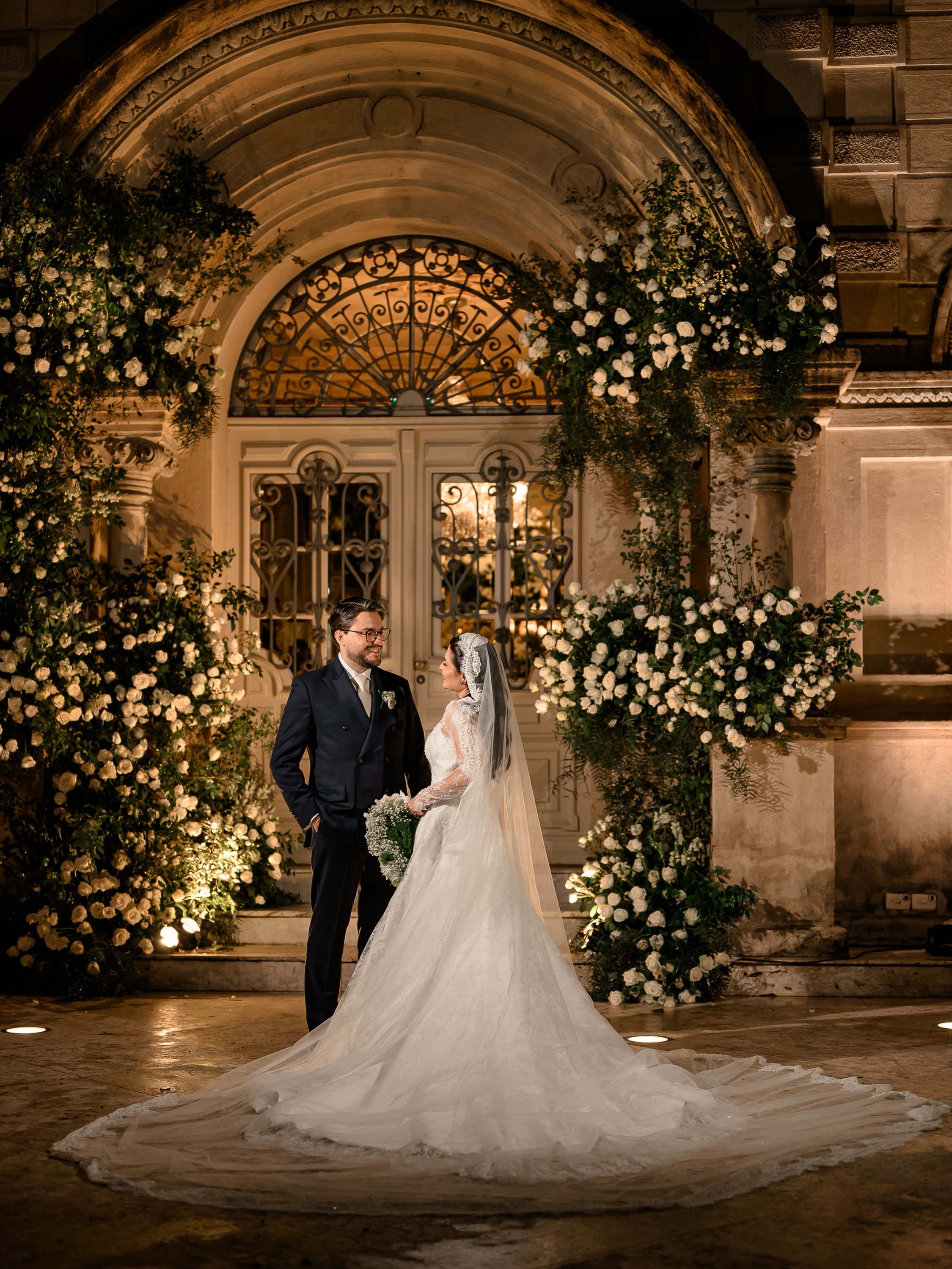 Bia e Gabriel // Casamento // @castelodobatel
